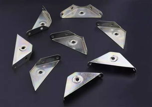 逸銘五金制品廠 專業(yè)生產(chǎn)銷售角碼與鋼材，品質(zhì)與服務(wù)并重